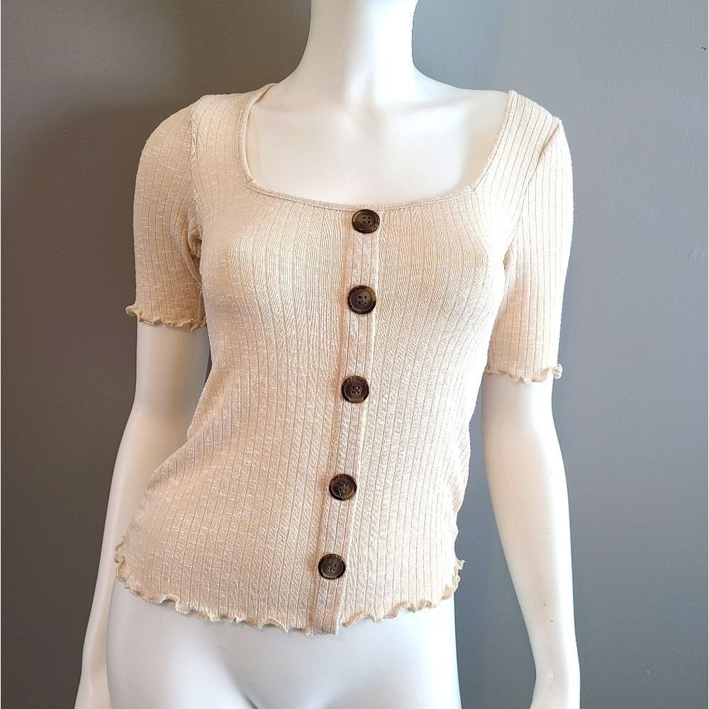 Rewind Ribbed Top with faux Buttons Women’s sz Small NEW TAGS - Picture 4 of 10